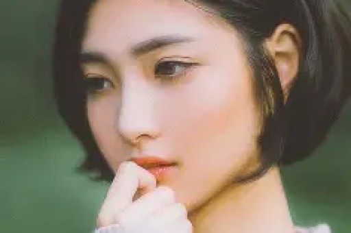 不到24小时娱乐圈又出三大八卦顶流小花、男星带女儿见情人