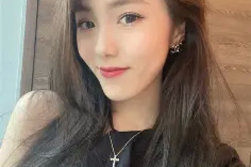 他是著名演员总演坏蛋导致57岁才结婚妻子至今都没有露过面