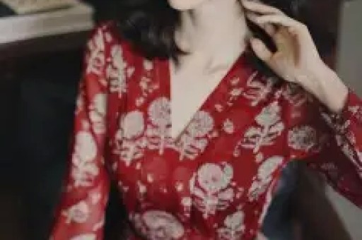 墙倒众人推！真假爆料满天飞景甜事件曝光网络吃瓜扭曲的一面